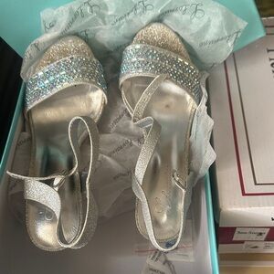 Shimmering Silver Glitter Heels